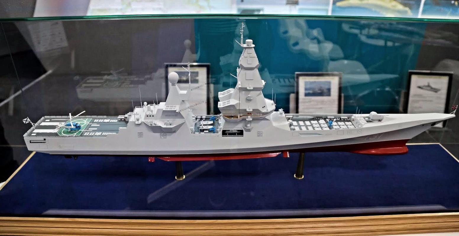 在专家看来,之所以23560型选用了核动力方案,主要是因为俄海军新一级