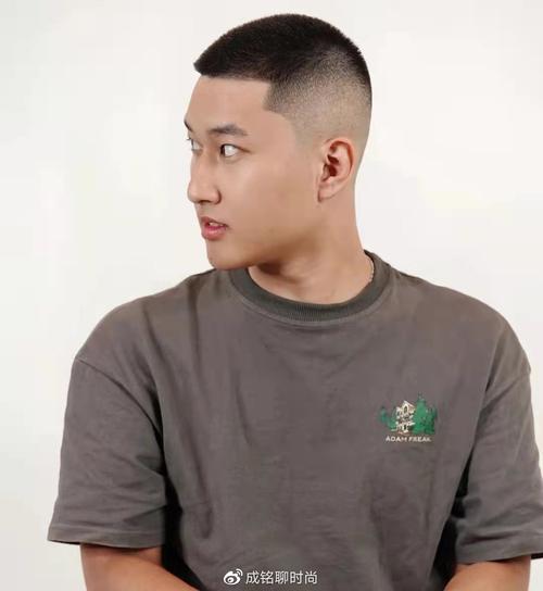 干净帅气的男生短发不用烫发更好打理准备换发型的人建议收藏