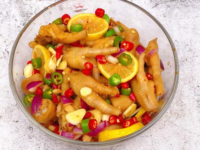 网红柠檬酸辣凤爪