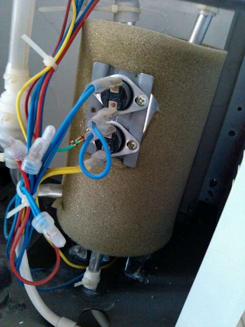 饮水机内胆接线这样接?