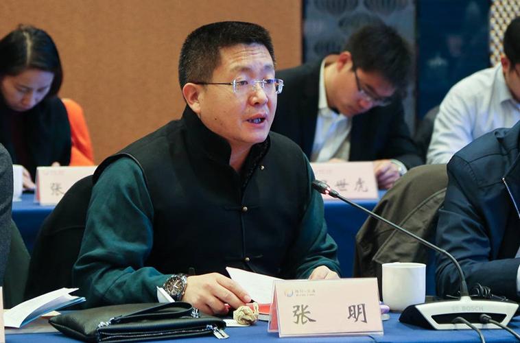省旅游业商会副会长,山东嘉华文化国际旅行社有限公司董事长张明主持