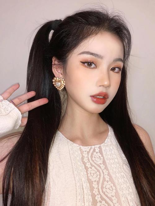 不止抖人诈骗很多美妆博主视频封面也在诈骗