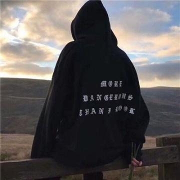 2019男生快手个性头像伤感孤独 红尘多可笑痴情最无聊