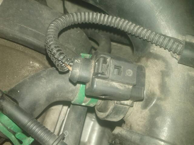 11款大众捷达这是进气温度还是支管绝对压力传感器?4线的