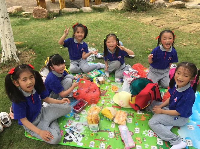 从远古走向未来 用心绘制美丽赣州——赣州文清外国语学校一年七班