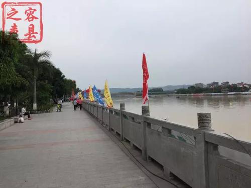 容县绣江河简笔画