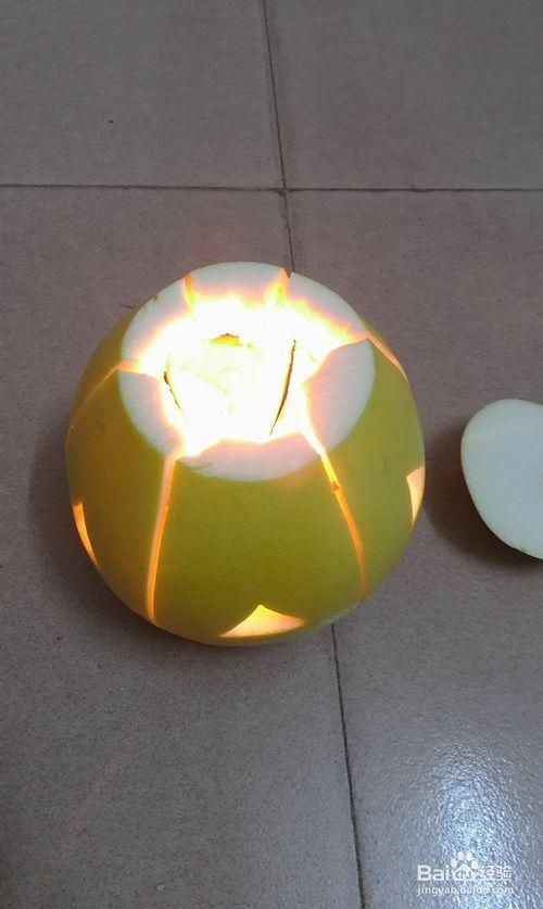 中秋节简单易做的特色灯笼——柚子灯笼