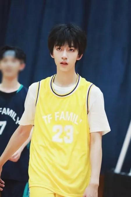 贺峻霖-神仙壁纸-话本小说网