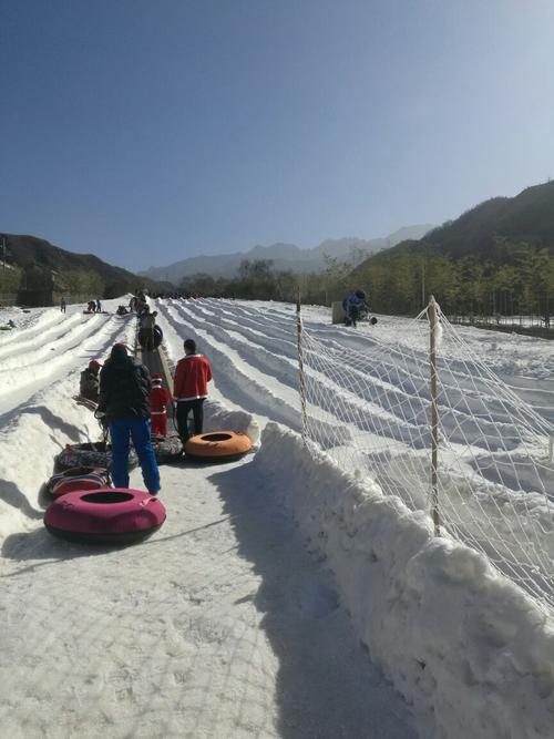 蓝田竹林畔滑雪场好玩吗,蓝田竹林畔滑雪场景点怎么样