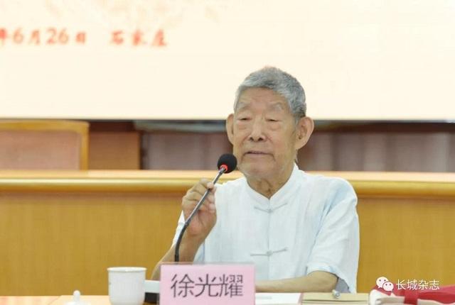 年来,《长城》始终把握着全国文学发展的脉搏,刊发了田间,孙犁,徐光耀