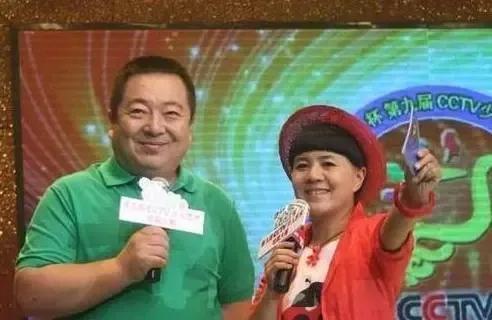 毕业于中国传媒大学播音系,著名主持人,配音演员,丈夫是《新闻联播》