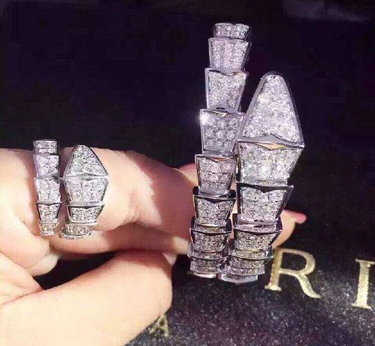 18k白金镶钻满钻蛇戒指 双层可调节蛇手镯女