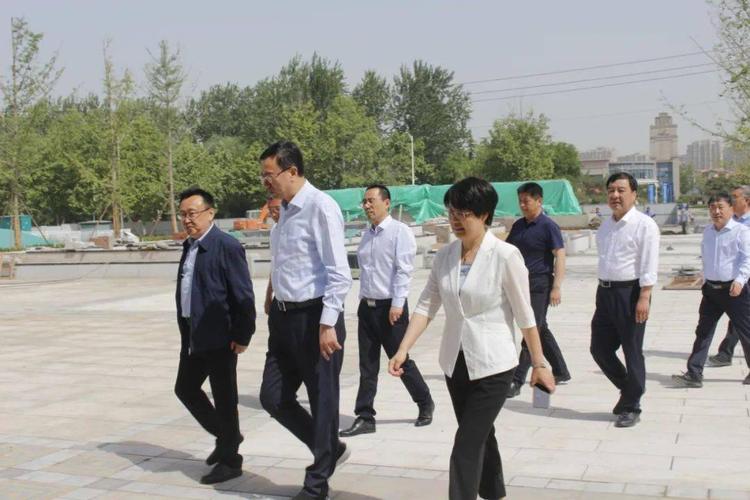 5月24日上午,周村区委领导沙向东,李德刚,徐强,国卫兵,丁军,耿峰,赵