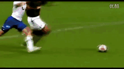 gif-内斯塔经典防守集锦