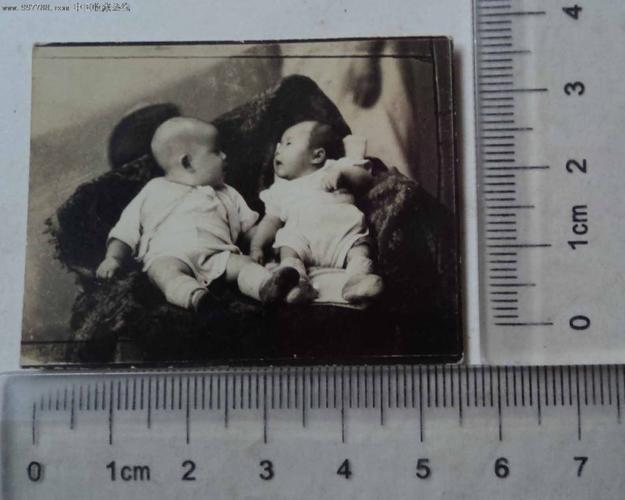 双胞胎婴儿(老照片)_价格5.0000元_第1张_7788收藏__中国收藏热线