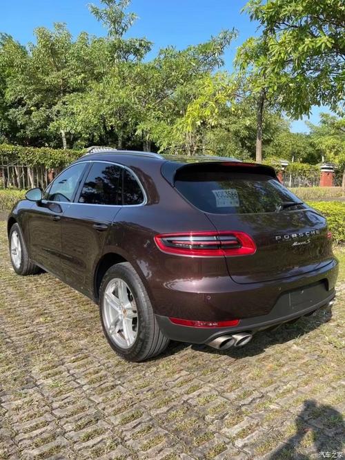 出台14年底7万公里保时捷macans