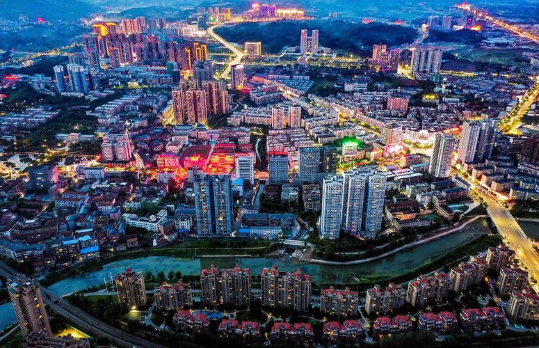 盛夏的怀化夜景美如画.