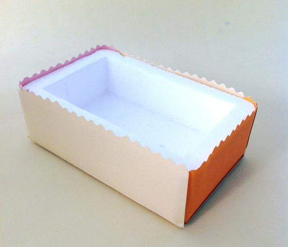 教你用泡沫盒制作可爱的轮船收纳盒