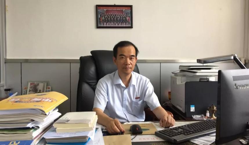 郑其强告诉记者,长乐一中在坚持传承的同时,也十分重视通过网络和实