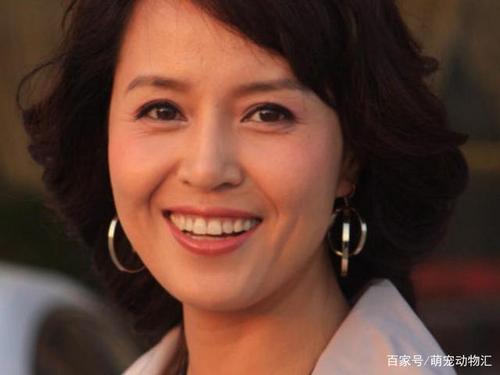 于莉红以东北农村电视剧出名,火遍东北错过本山合作