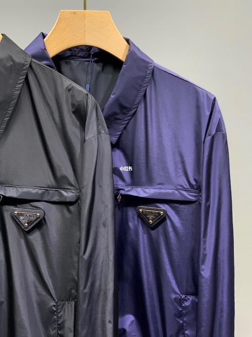 普拉达男士时尚商务休闲翻领修身夹克外套_修身_夹克