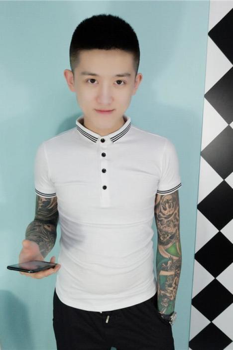 夏新款潮流修身t恤快手红人魏龙同款精神社会小伙翻领立领短袖潮