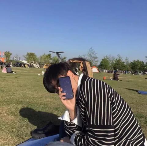 最近火了"风花雪月"情侣头像:往后余生,风雪是你,平淡是你