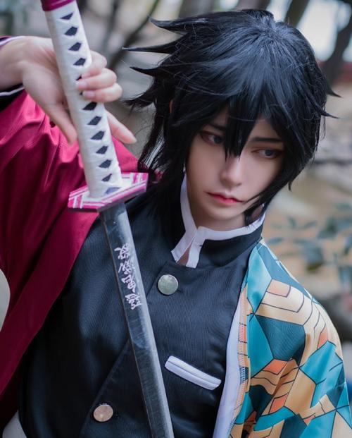 动漫《鬼灭之刃》富冈义勇cosplay,气质非凡的小哥哥