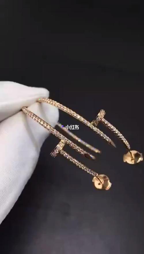 卡地亚钉子耳环._耳环_卡地亚怎么样_就爱diy_时尚