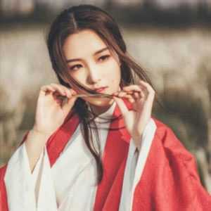 白色唯美古装图片女生头像图片大全