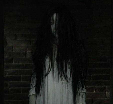 白衣女子鬼故事2篇细致极恐胆小勿看
