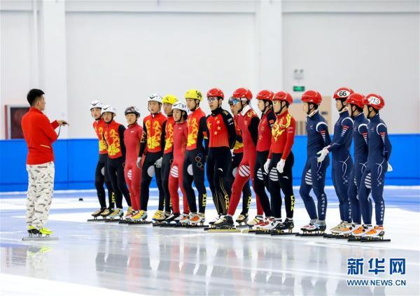 河北省短道速滑队训练备战