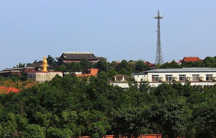 隶属于黑龙江省哈尔滨市木兰县,地处木兰县南部,东与通河县浓河镇相邻