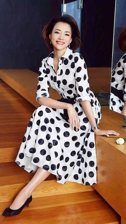 女星气质写真董卿