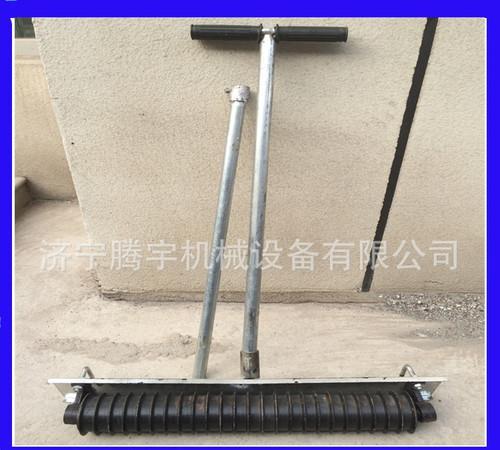 手扶式路面防滑纹压纹机路面拉纹机混凝土压纹机