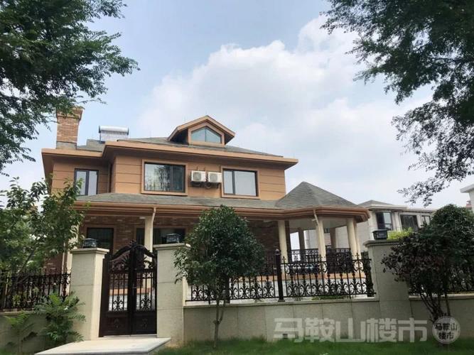 秀水山庄现在挂牌最低的一套也得220万! 最高的一套高达580万!