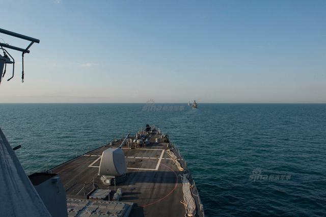 回击中俄演习?美国等17国舰艇在黑海正大军演