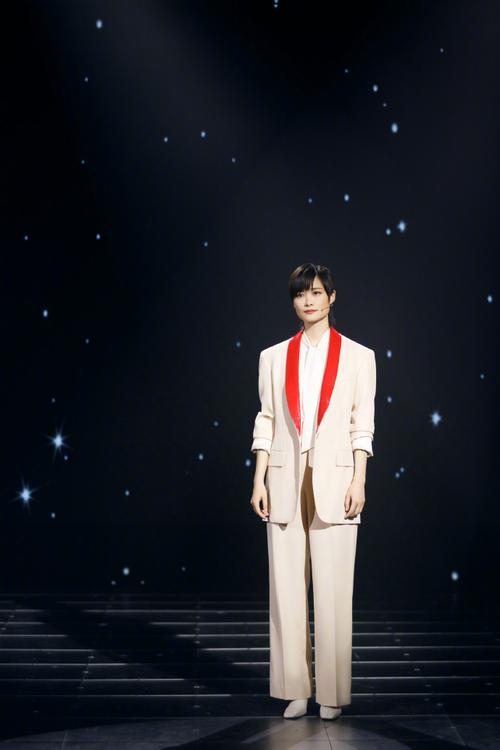 李宇春2021年终演讲##中国up