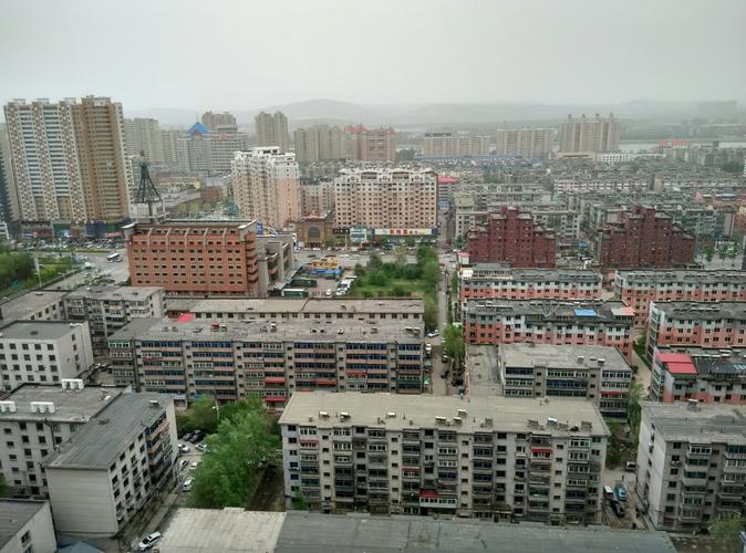 辽宁省抚顺市顺城区新城东路靠近抚顺市顺城区人民政府