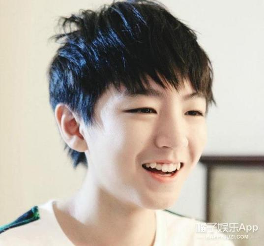 虎牙是萌系王俊凯的开关!