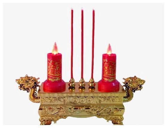 我们平常人敬先人或者敬天地时候,第一根香就是要敬苍天,希望老天爷能