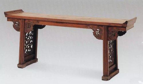 红盛和红木品鉴馆 家具 古典家具传承——飞檐飞角翘头案  由于案和