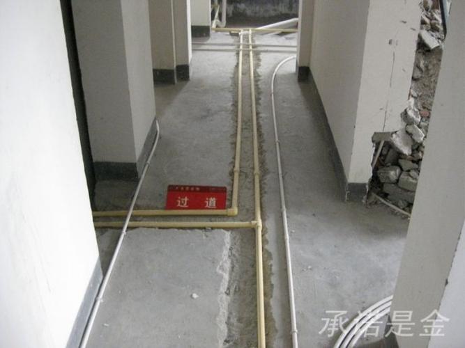 于是提出质疑,你们肯定是拍的样板间.于是