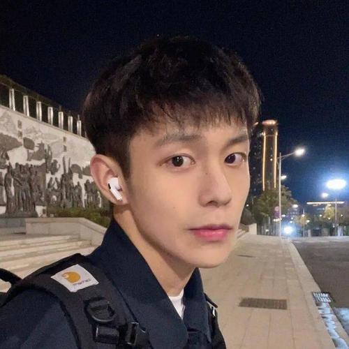 10款男生发型,留了准帅!_短发