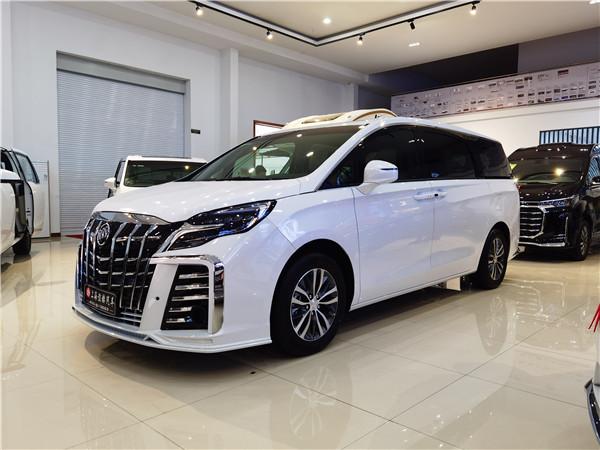 别克gl8 es陆尊改装商务车,别克gl8升级改装埃尔法前脸霸气十足