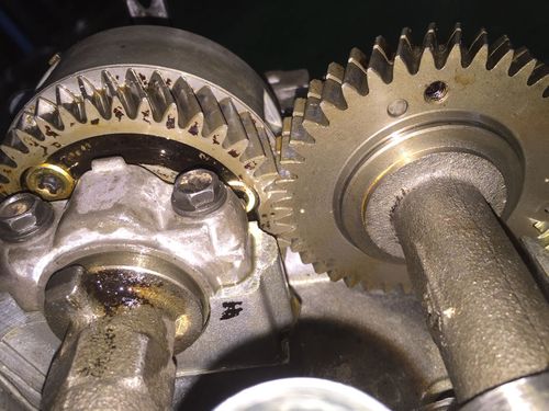 丰田2grfe左右缸盖凸轮轴记号怎么对