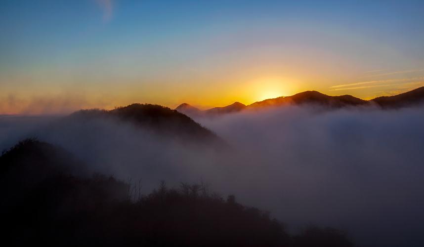 疑是银河落九天