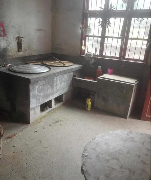 第一次去男朋友家,现在的农村都还这么落后的吗?接受不了!