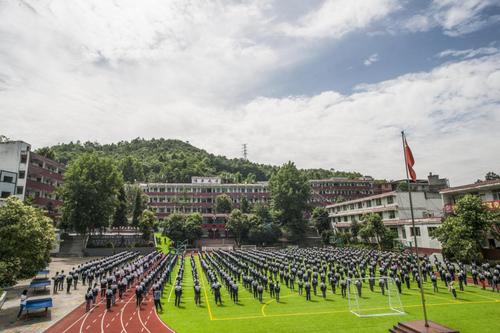 2020贵州遵义市贵龙中学春季教师招聘20人公告