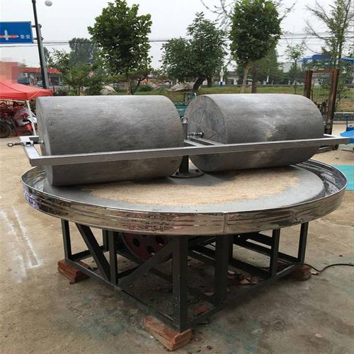 新型电动石碾子商用肠粉电动石磨天然手工砂岩石石磨